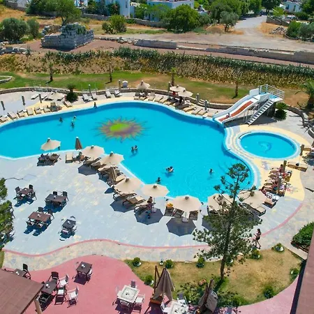 Museum Spa Ξενοδοχείο *